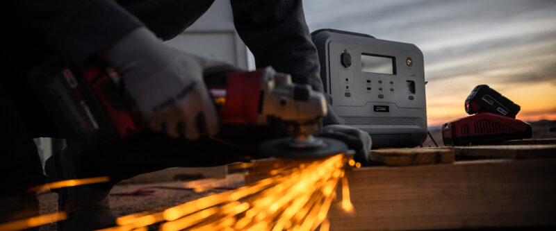 1200w portable power station